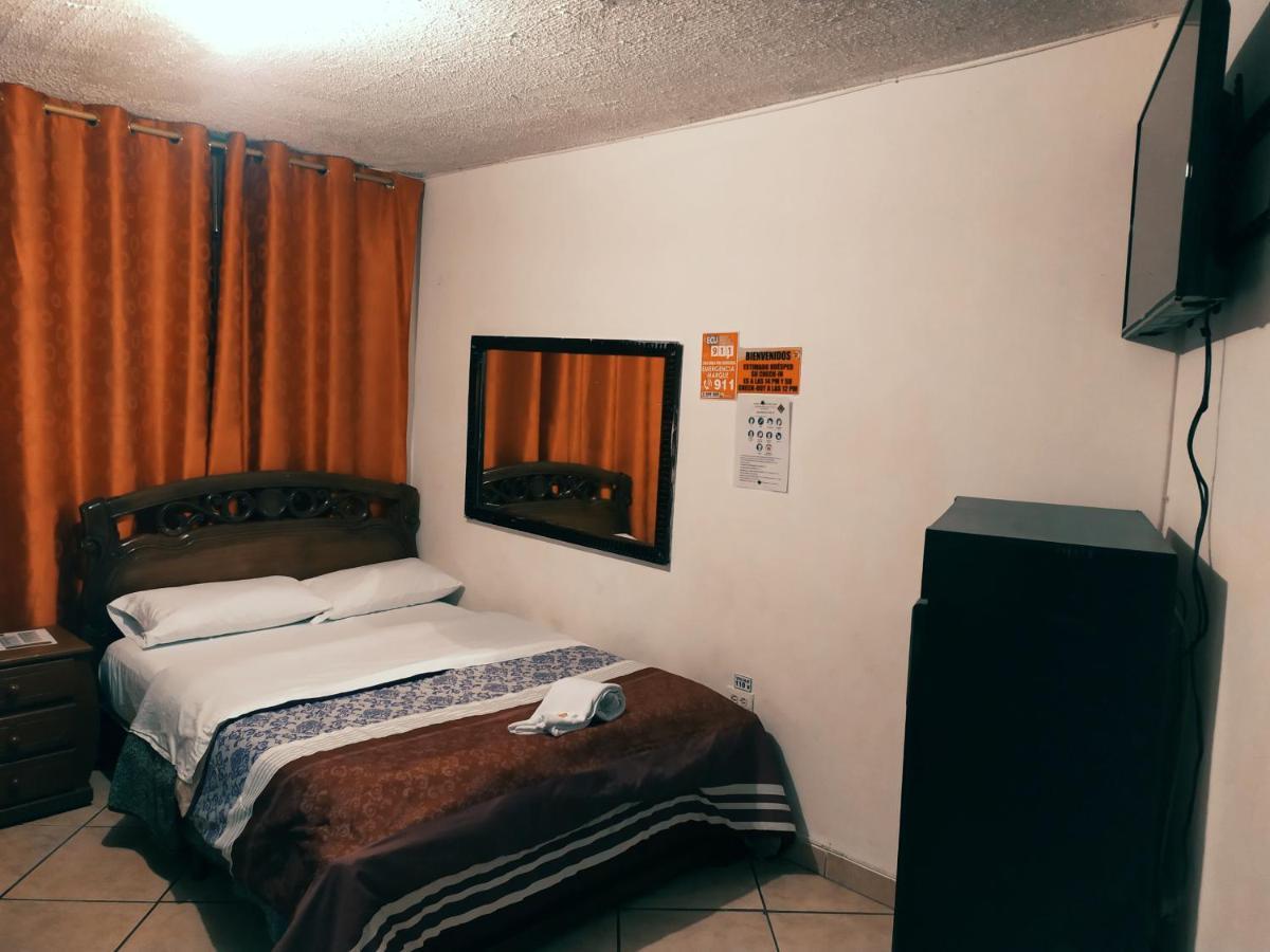Hostal Ajavi Del Sur Quito Eksteriør bilde