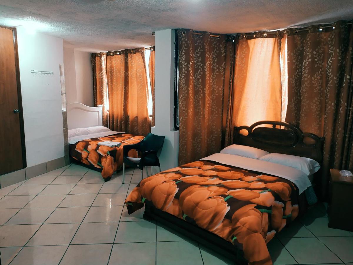 Hostal Ajavi Del Sur Quito Eksteriør bilde